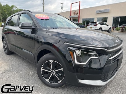 2025 Kia Niro EX SUV