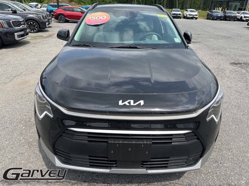 New 2025 Kia Niro EX SUV