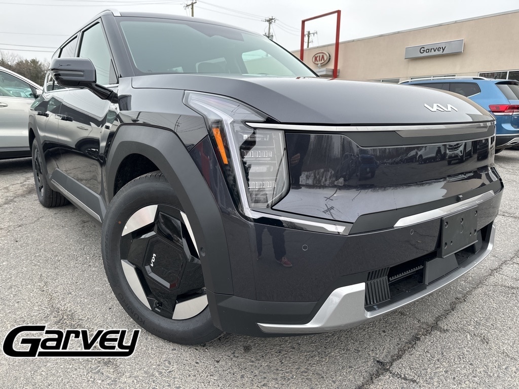 2026 Kia EV9 Wind's photo