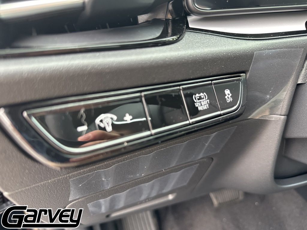 2025 Kia Niro EX - Photo 16