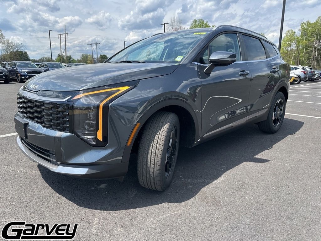 New 2026 Kia Sportage Hybrid EX SUV