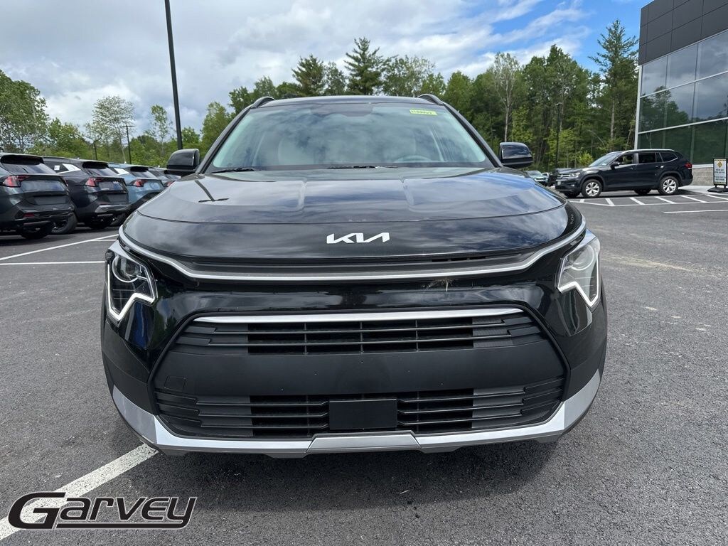 New 2026 Kia Niro EX SUV