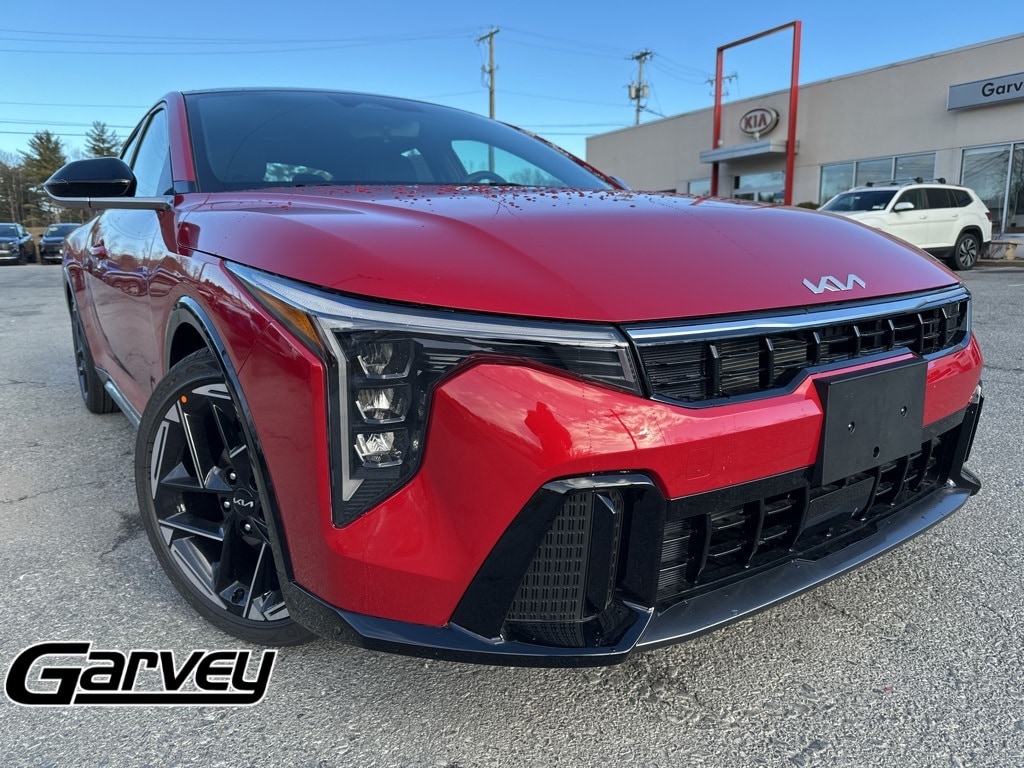 2025 Kia K4 GT-Line's photo