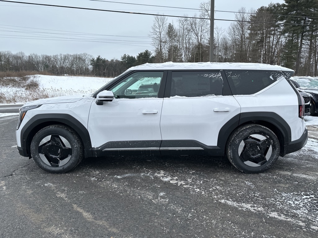 New 2026 Kia EV9 Wind SUV