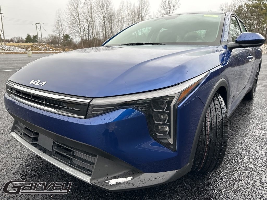 New 2025 Kia K4 EX Sedan