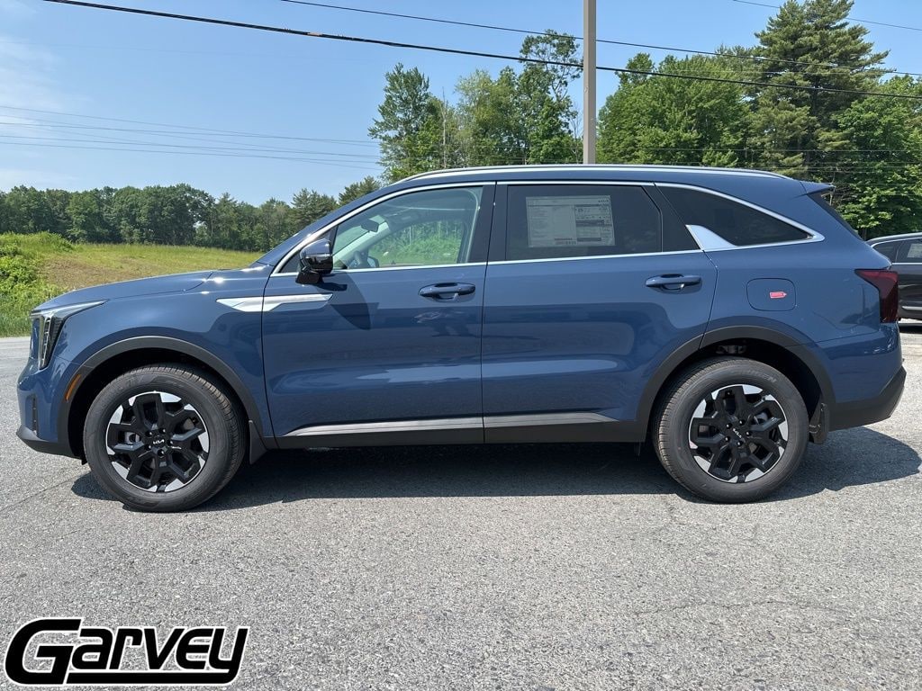 New 2025 Kia Sorento S SUV