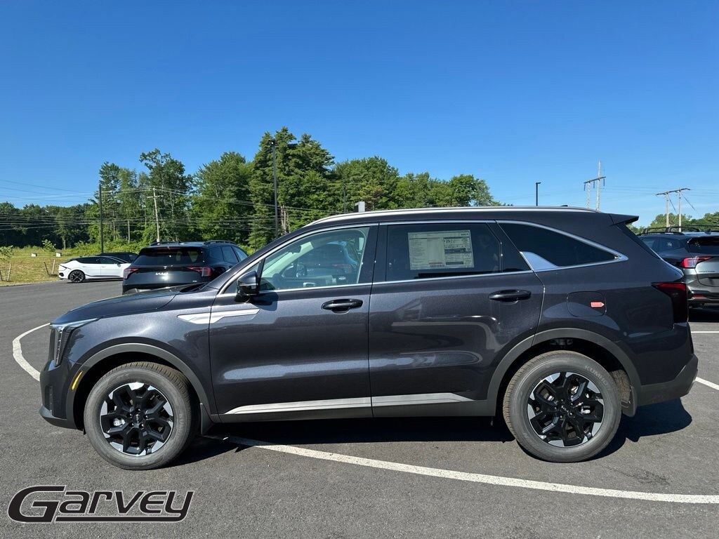 New 2026 Kia Sorento S SUV