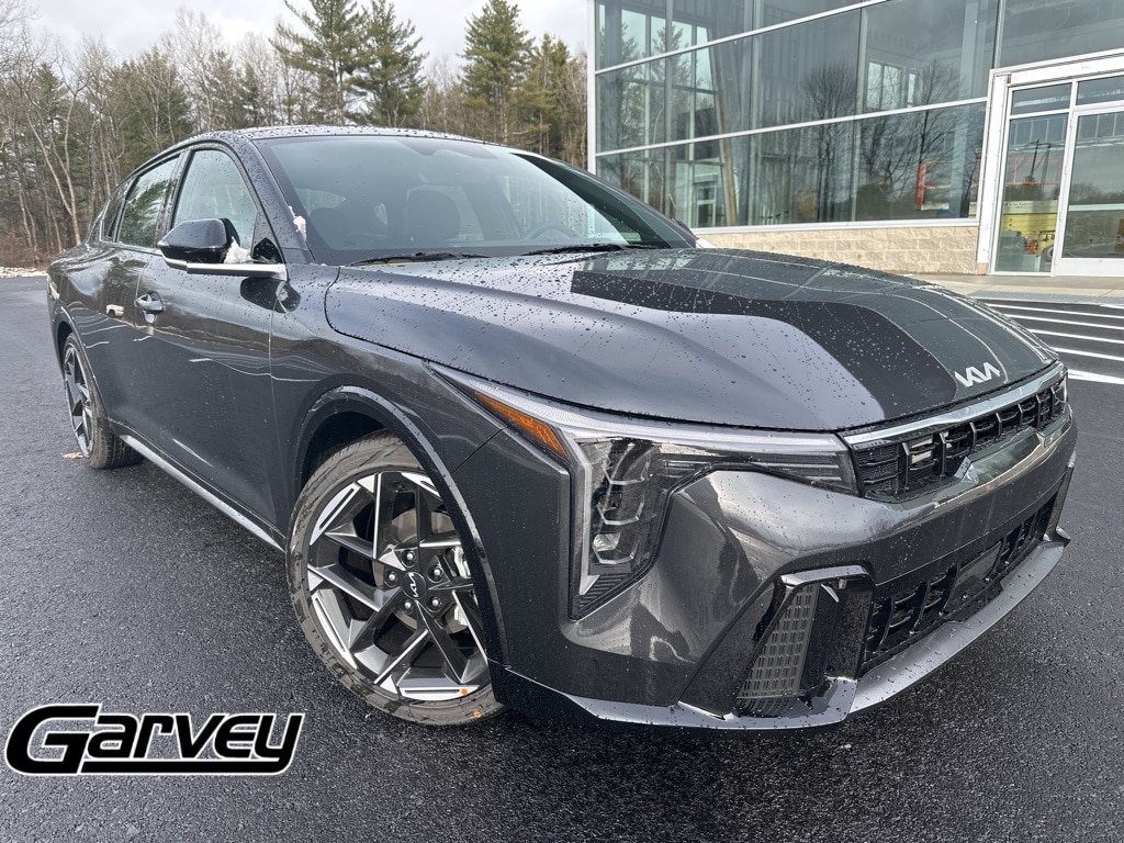 2025 Kia K4 GT-Line's photo