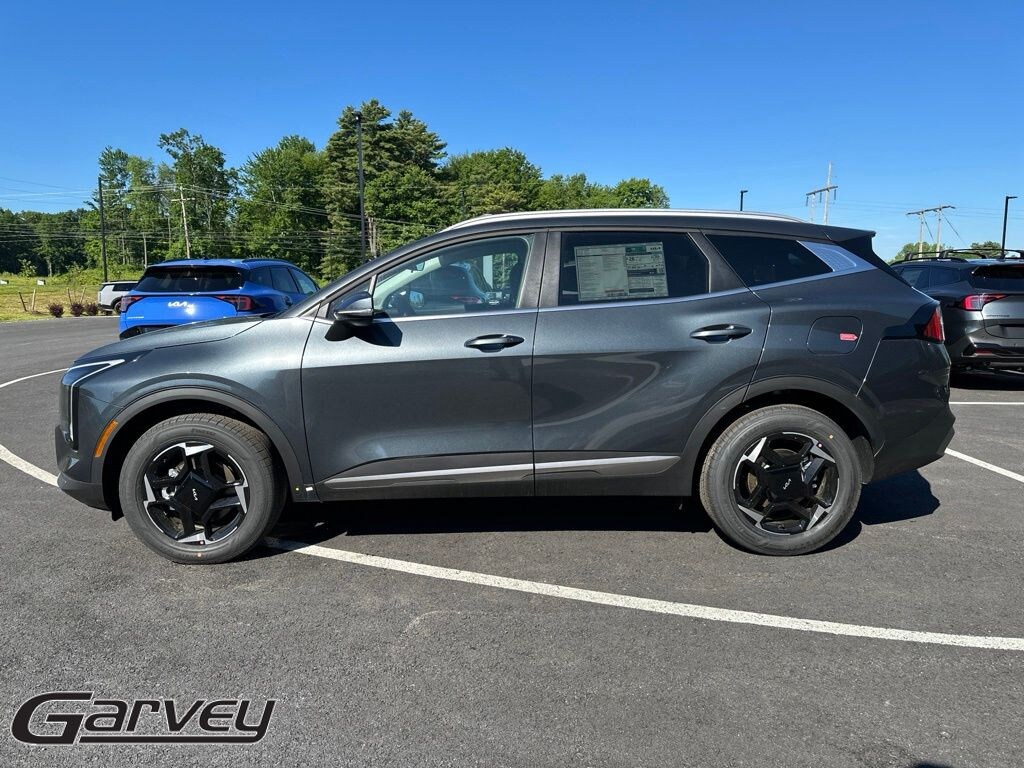 New 2026 Kia Sportage EX SUV
