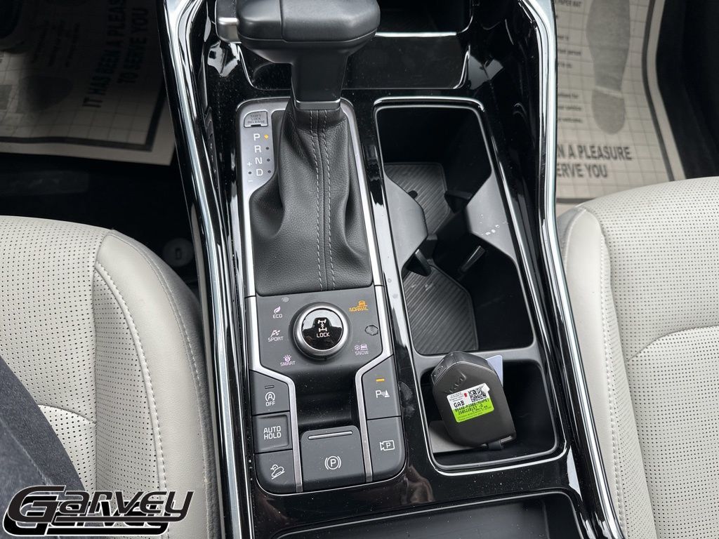 2025 Kia Sorento X-Line SX - Photo 16