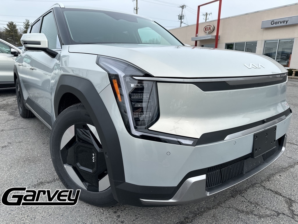 2026 Kia EV9 Wind's photo