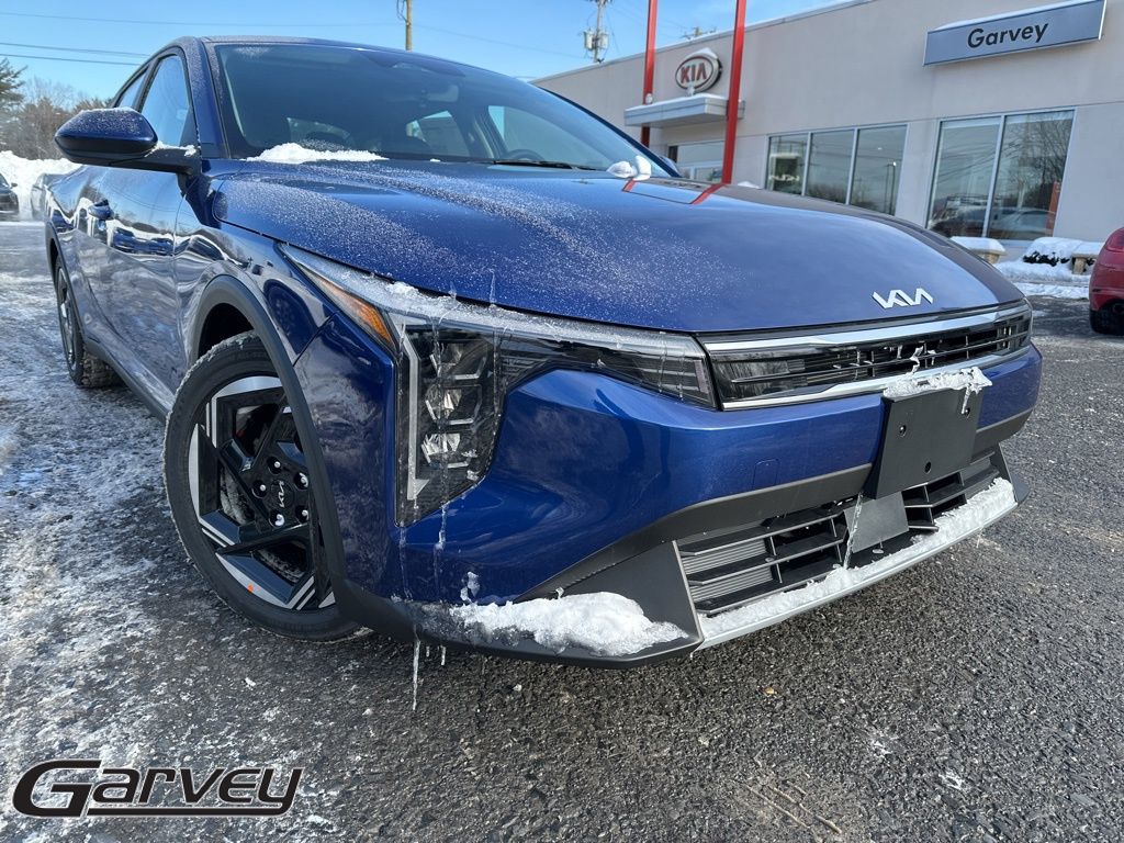 2025 Kia K4 EX AT's photo