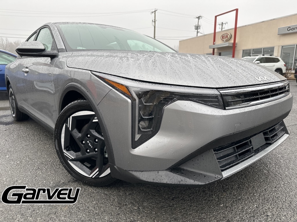 2025 Kia K4 EX's photo