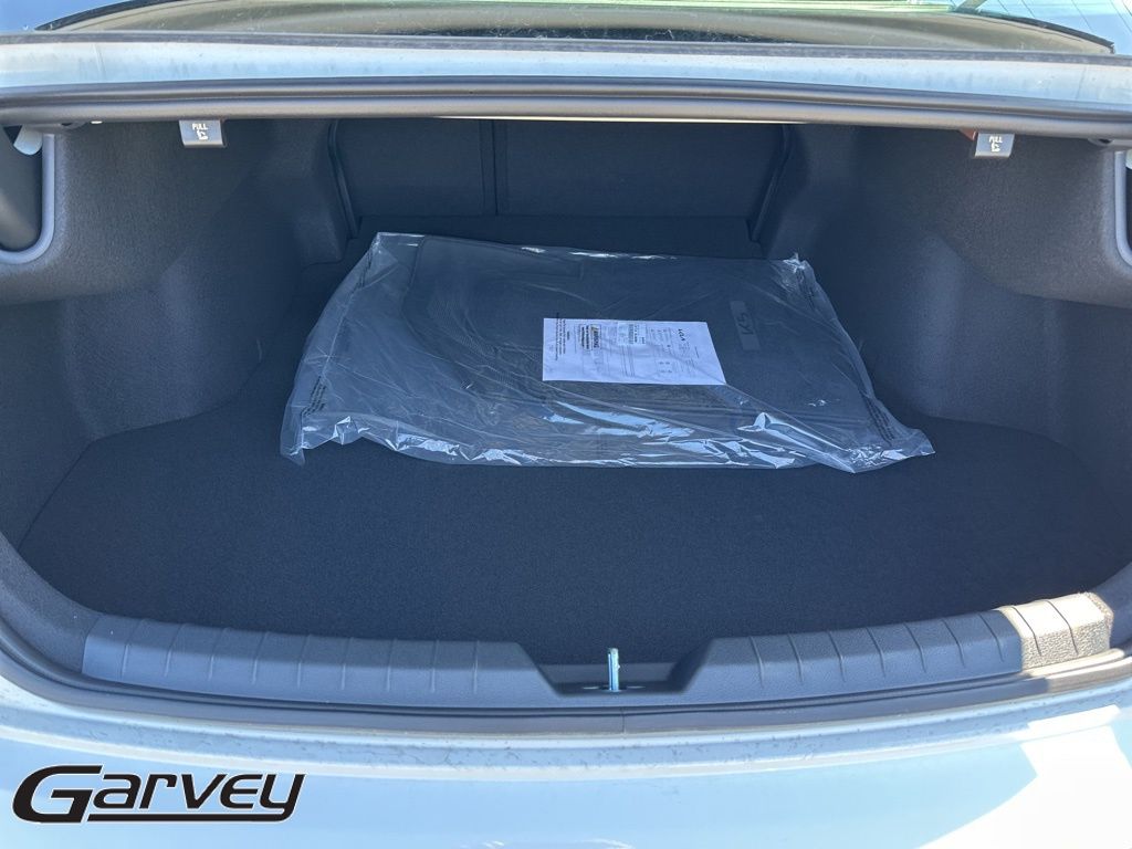 2026 Kia K5 GT - Photo 6