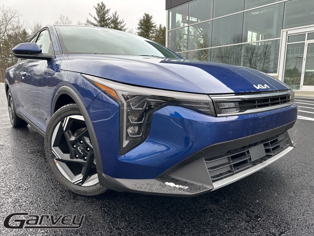 2025 Kia K4 EX AT's photo