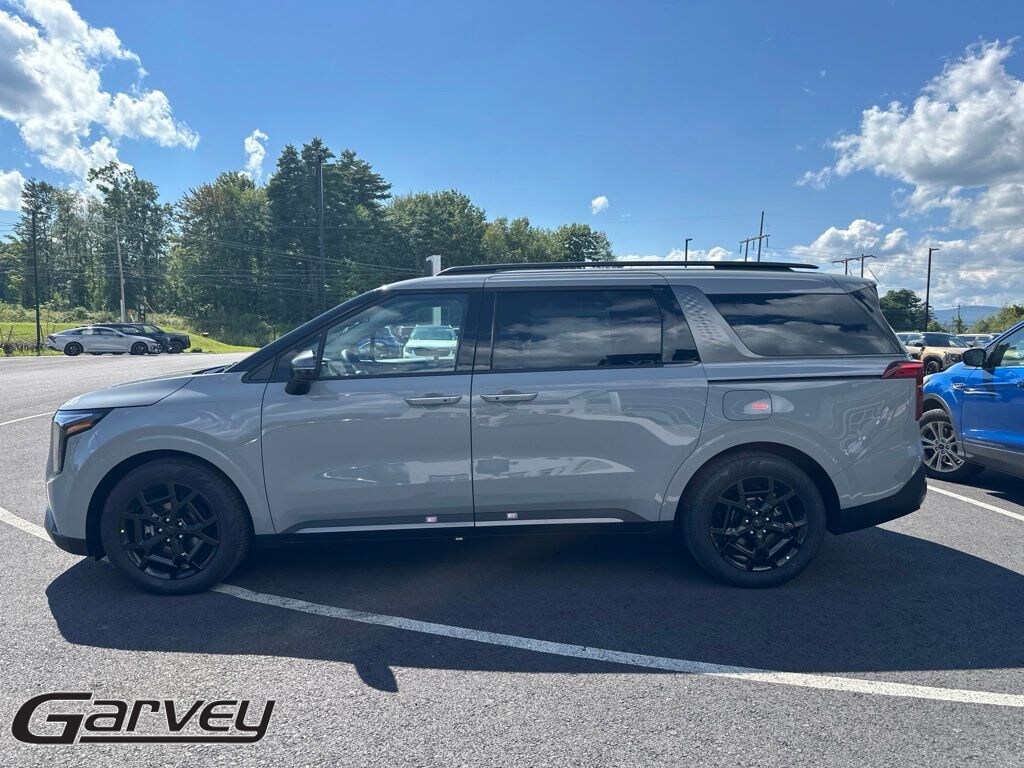 New 2027 Kia Carnival EX Van Passenger Van