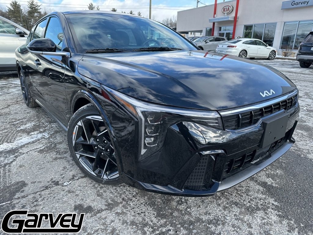 New 2025 Kia K4 GT-Line Sedan