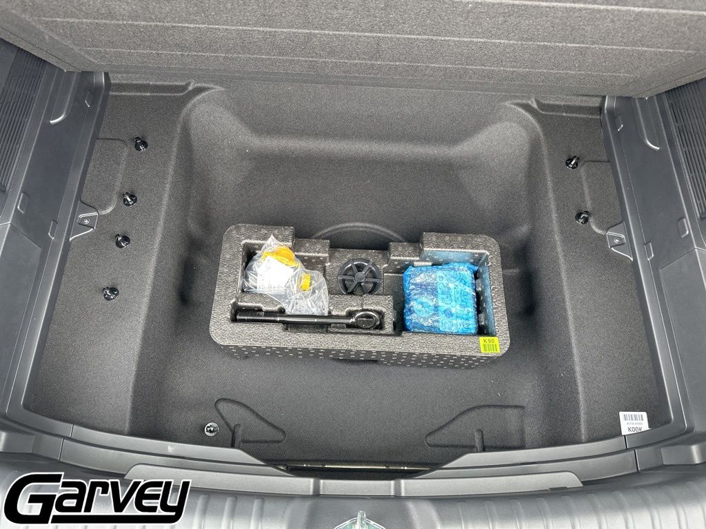 2025 Kia Niro EX - Photo 7