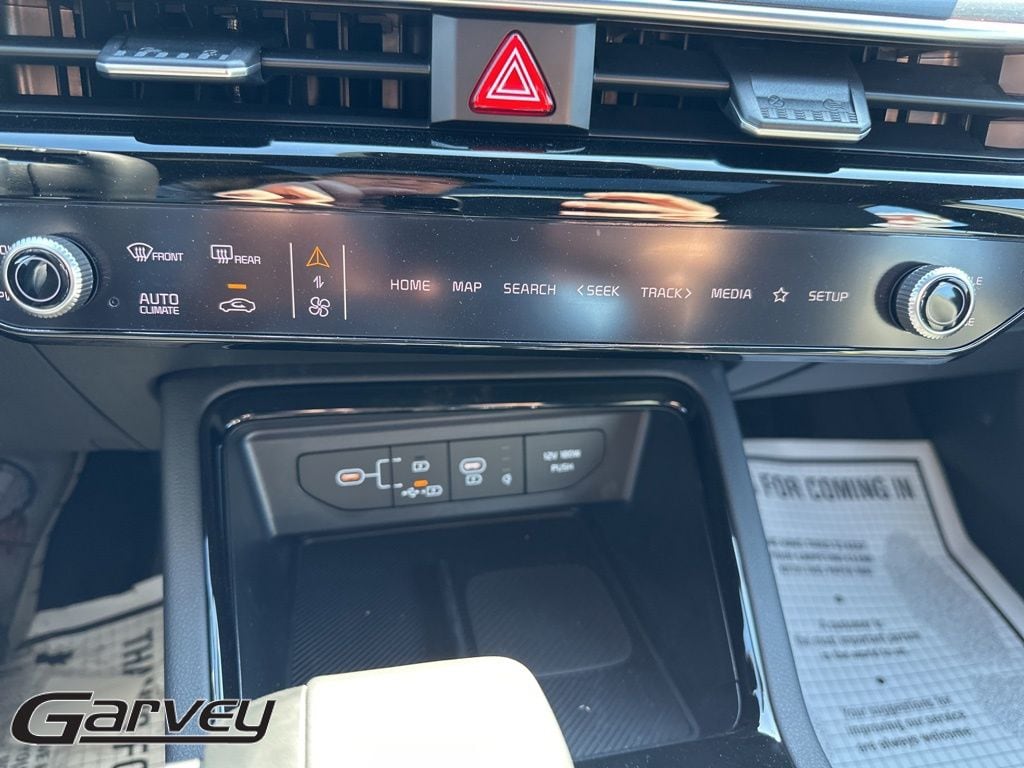 2026 Kia K5 GT - Photo 18