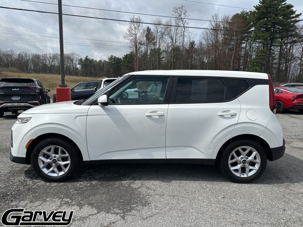 Used 2021 Kia Soul S Hatchback