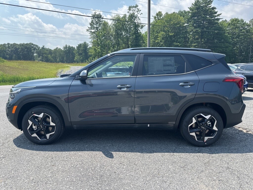 2025 Kia Seltos S photo 4