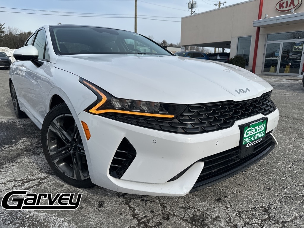 2022 Kia K5 EX