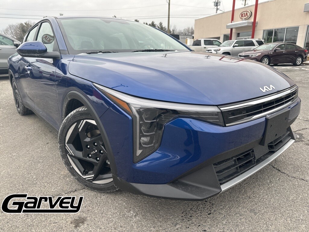 New 2025 Kia K4 LXS Sedan