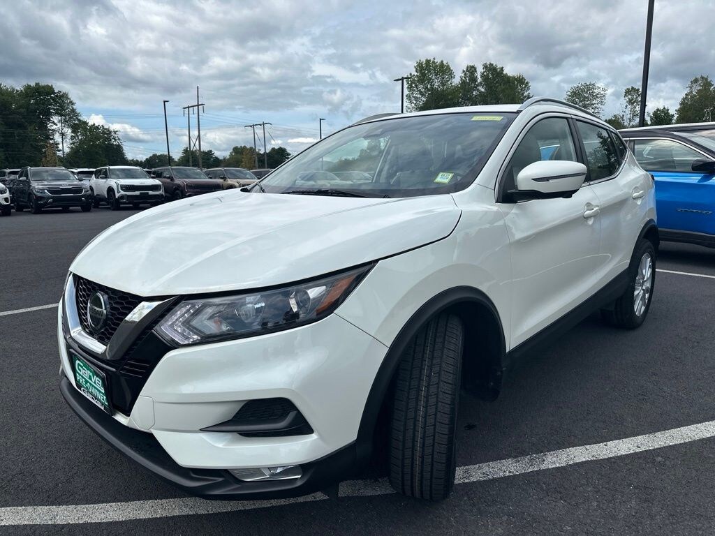 Used 2022 Nissan Rogue Sport SV SUV