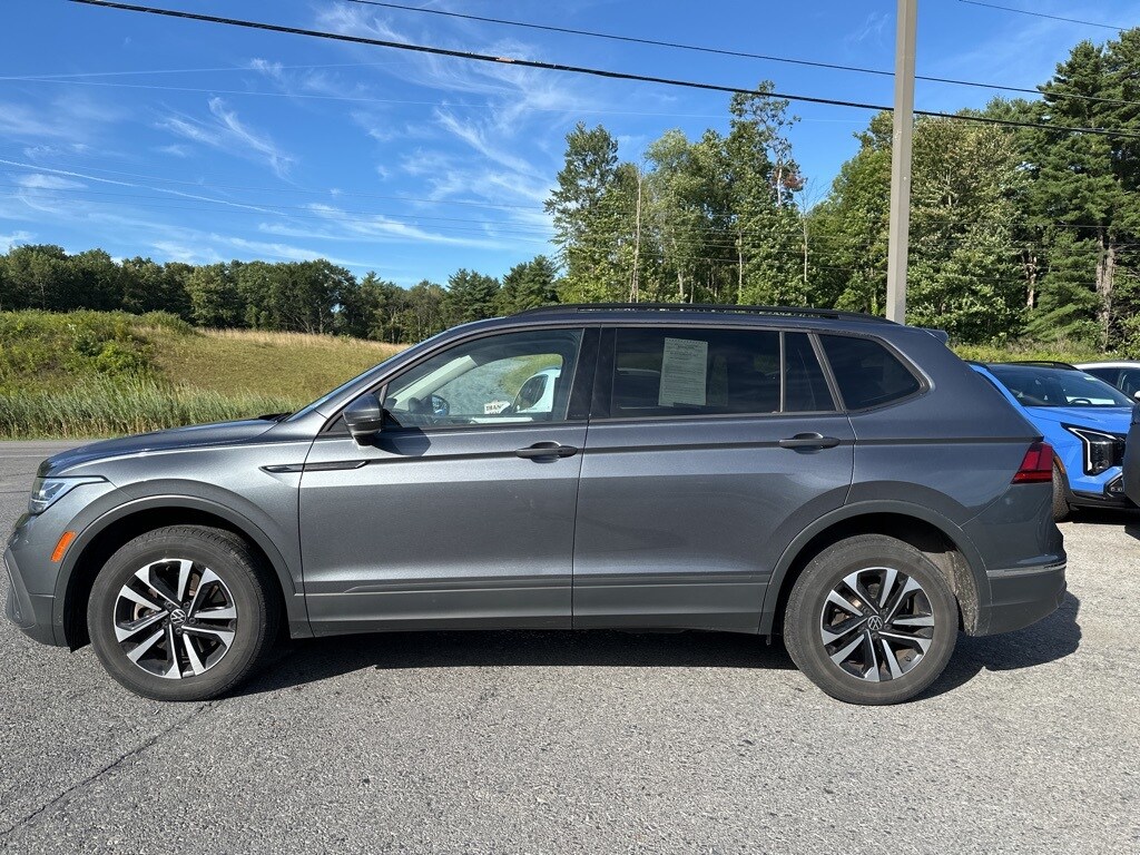 2022 Volkswagen Tiguan S photo 3