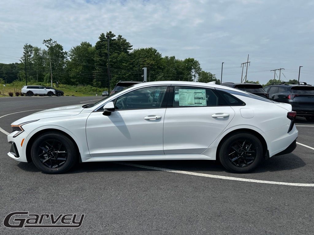 2026 Kia K5 LXS - Photo 4