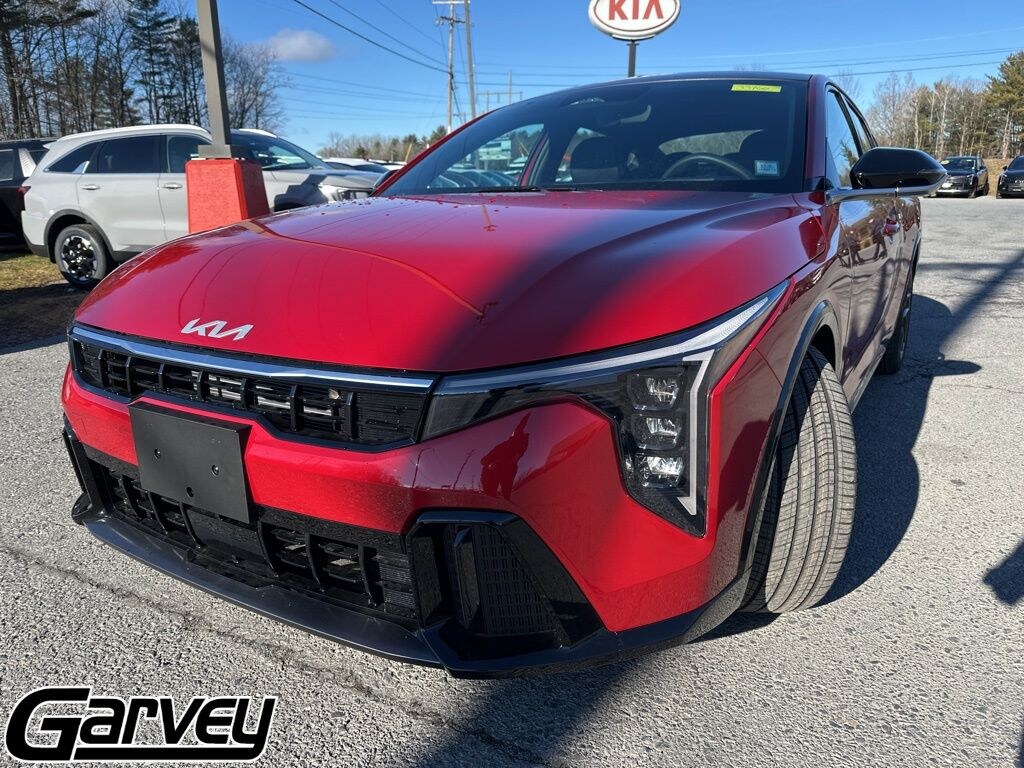 New 2025 Kia K4 GT-Line Sedan