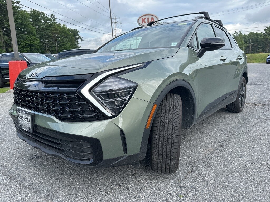 2025 Kia Sportage X-Line photo 3