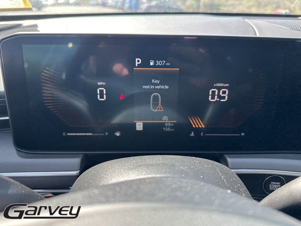 2026 Kia K5 LXS - Photo 15