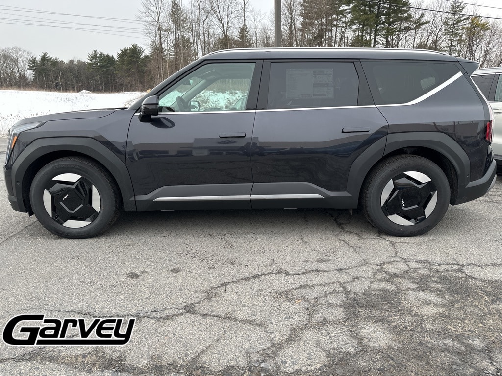 New 2026 Kia EV9 Wind SUV