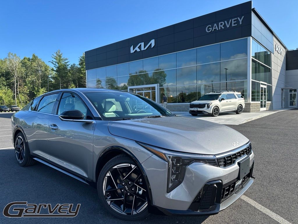 2026 Kia K4