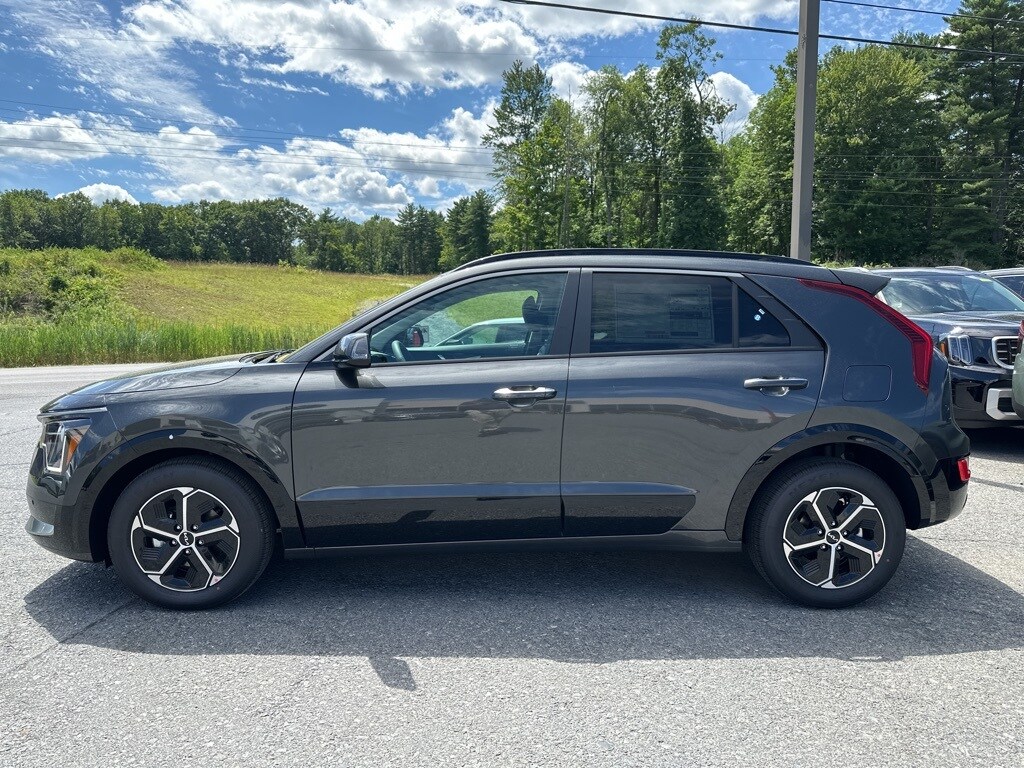 2025 Kia Niro SX photo 4