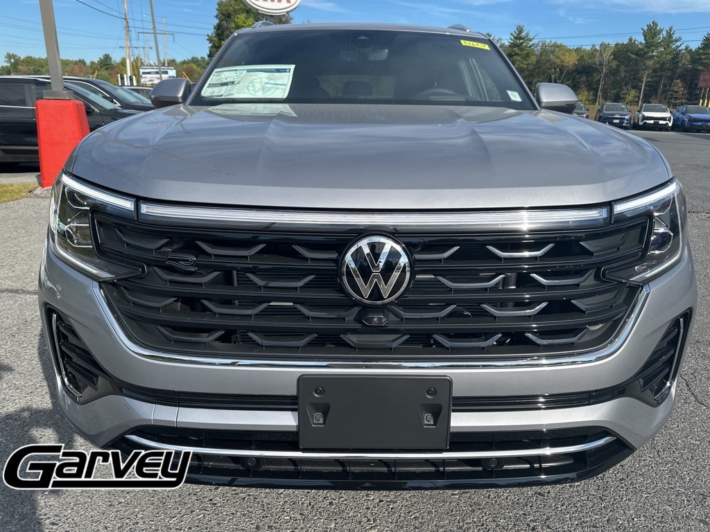 New 2026 Volkswagen Atlas Cross Sport 2.0T SEL Premium R-Line SUV