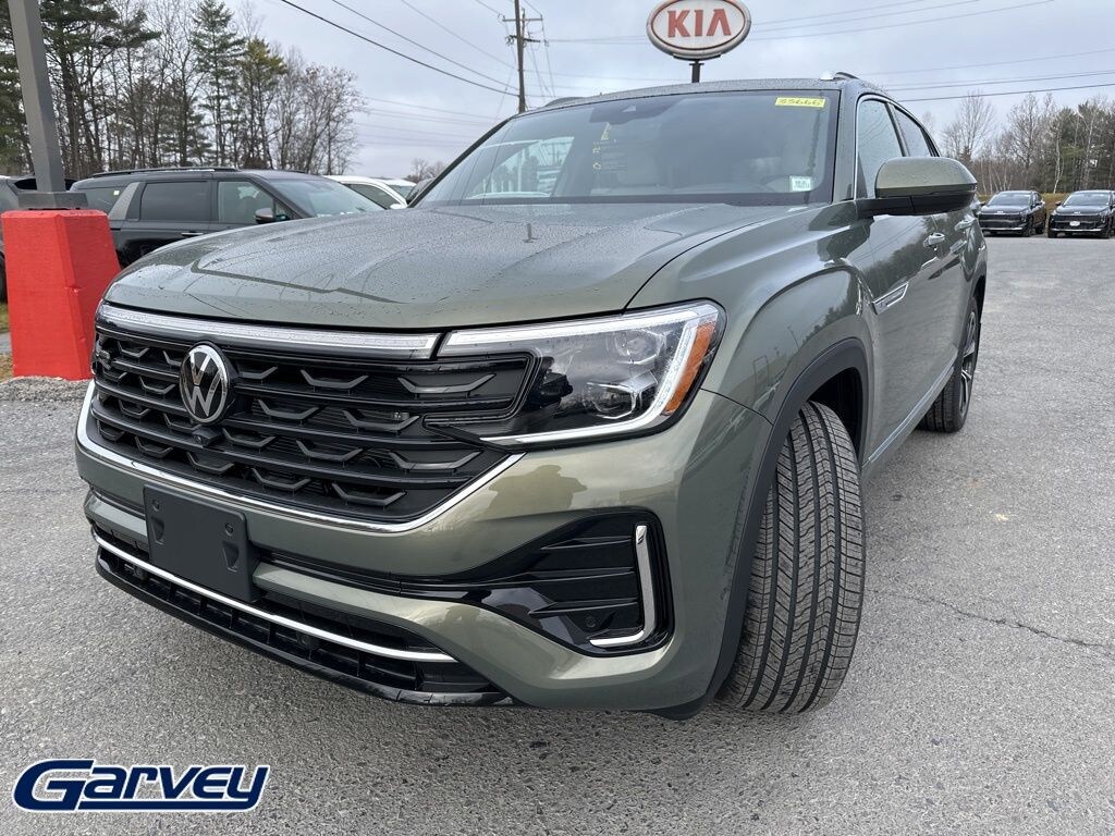 New 2026 Volkswagen Atlas Cross Sport 2.0T SEL Premium R-Line SUV