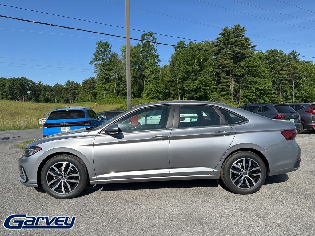 New 2026 Volkswagen Jetta 1.5T SE Sedan
