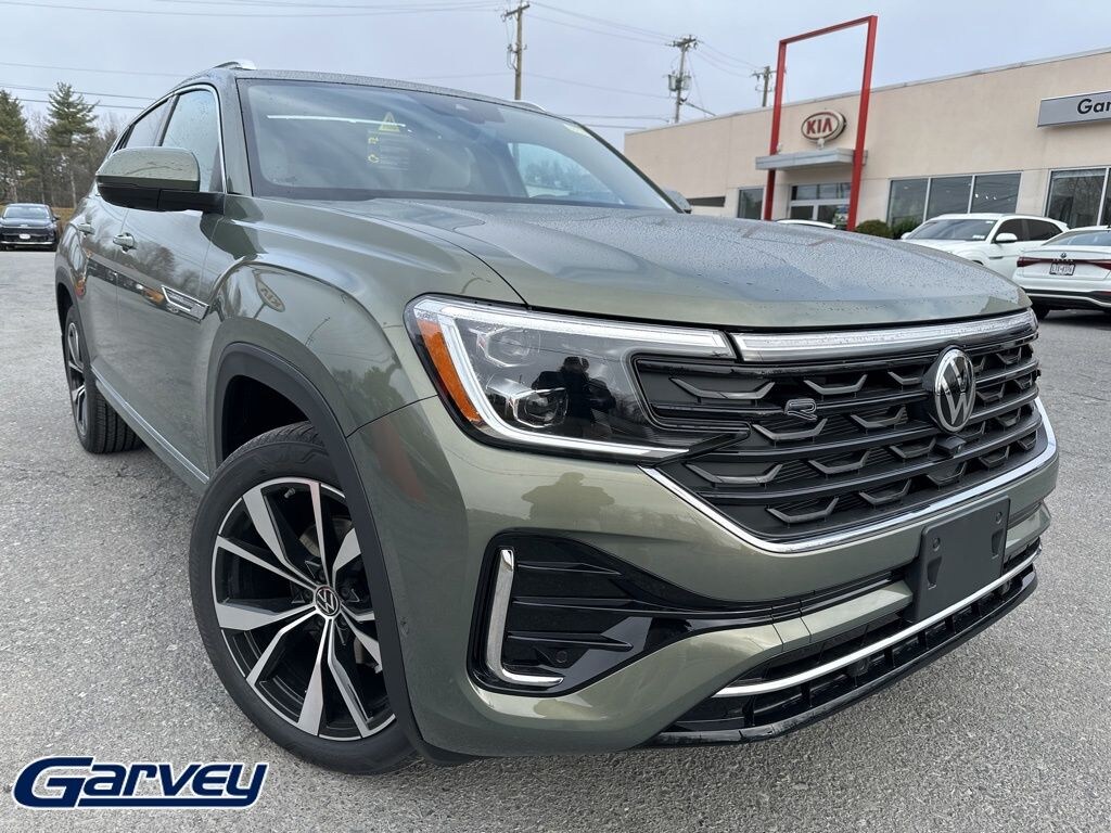 New 2026 Volkswagen Atlas Cross Sport 2.0T SEL Premium R-Line SUV