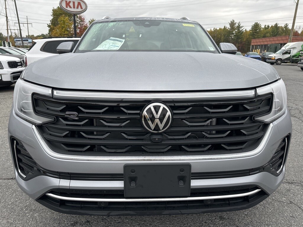 New 2026 Volkswagen Atlas 2.0T SEL Premium R-Line SUV