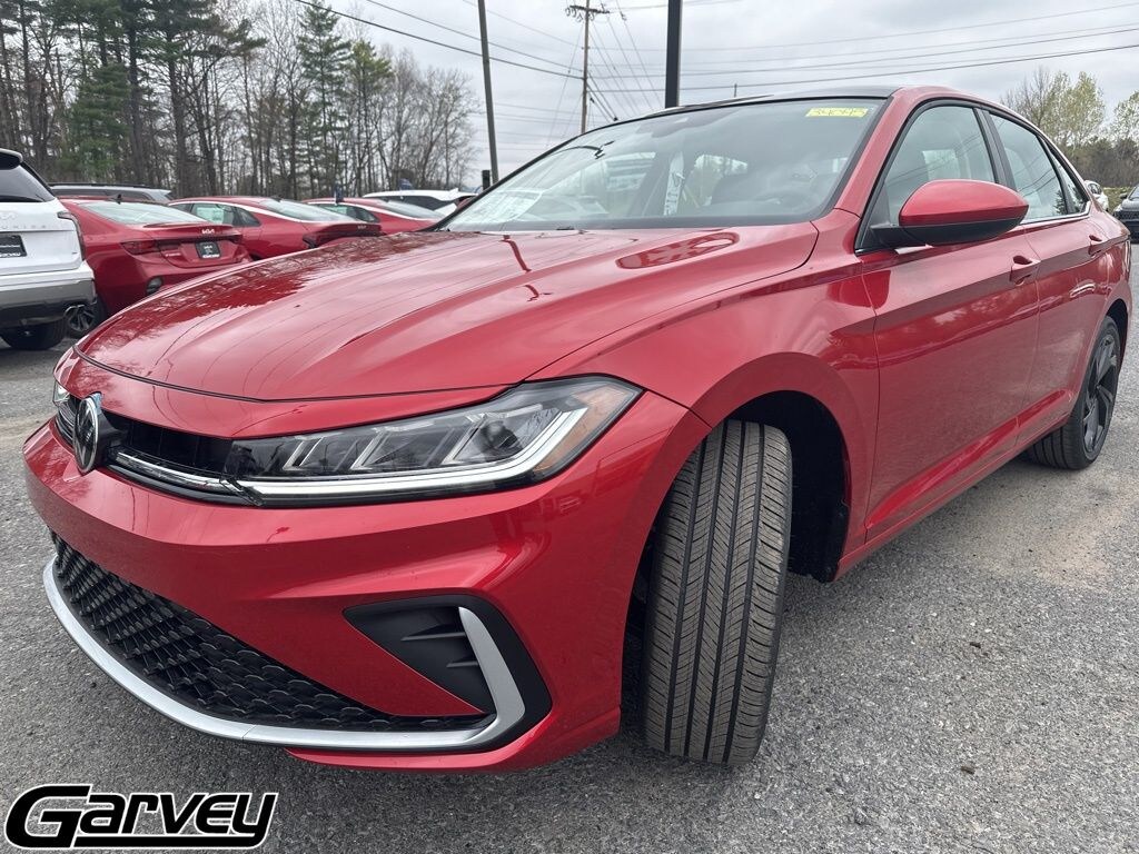 New 2026 Volkswagen Jetta 1.5T SE Sedan