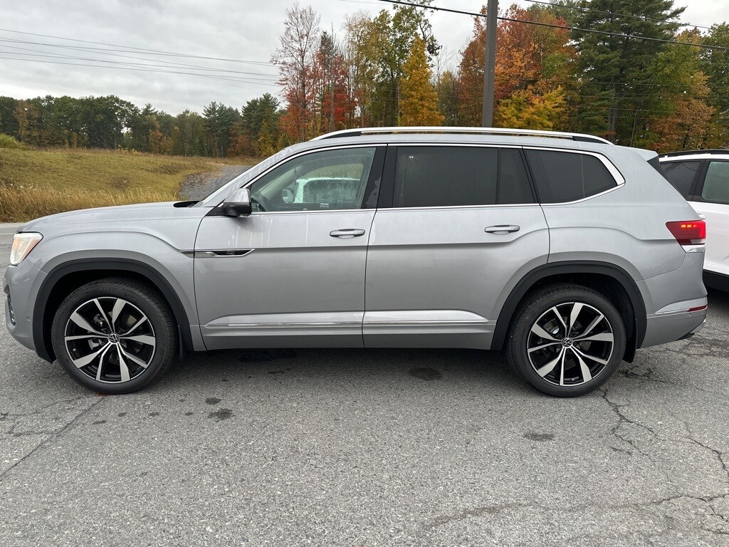 New 2026 Volkswagen Atlas 2.0T SEL Premium R-Line SUV