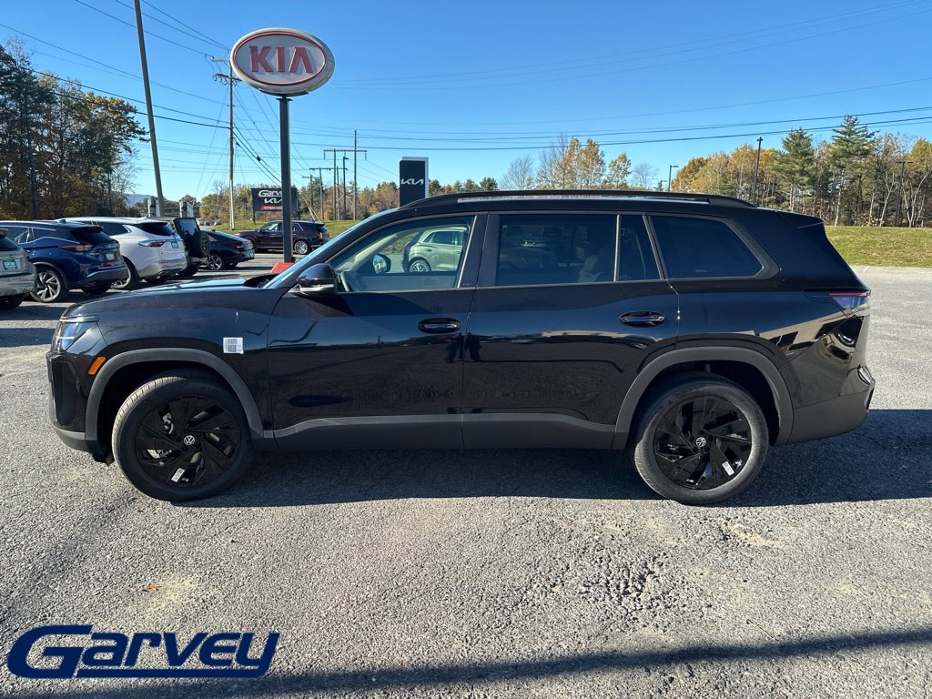 New 2027 Volkswagen Atlas SE w/Technology SUV