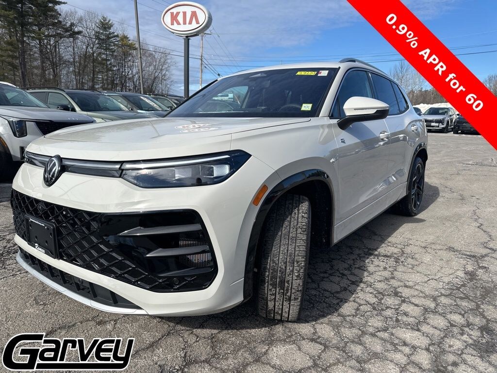 New 2026 Volkswagen Tiguan 2.0T SEL R-Line Turbo SUV