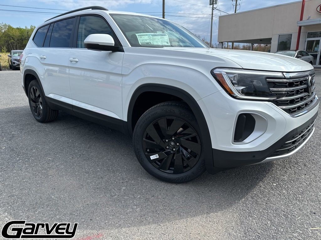 New 2026 Volkswagen Atlas 2.0T SE w/Technology SUV