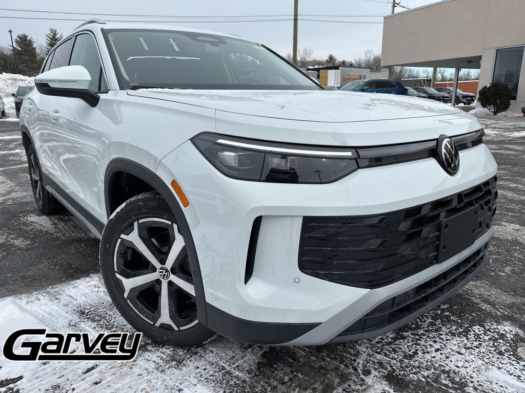 New 2026 Volkswagen Tiguan 2.0T SE SUV