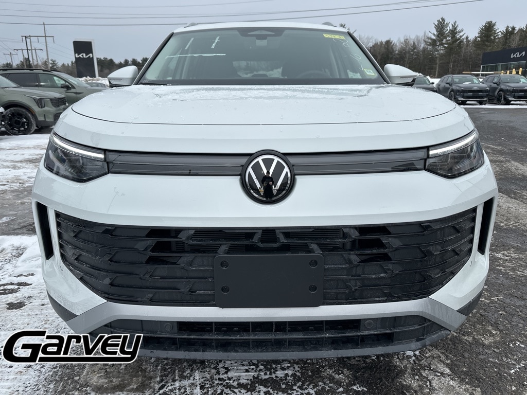 New 2026 Volkswagen Tiguan 2.0T SE SUV