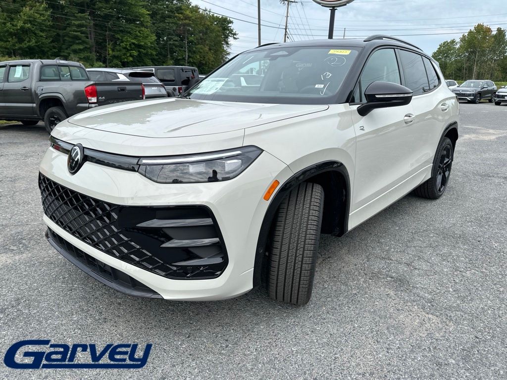 New 2026 Volkswagen Tiguan SEL R-Line Turbo SUV