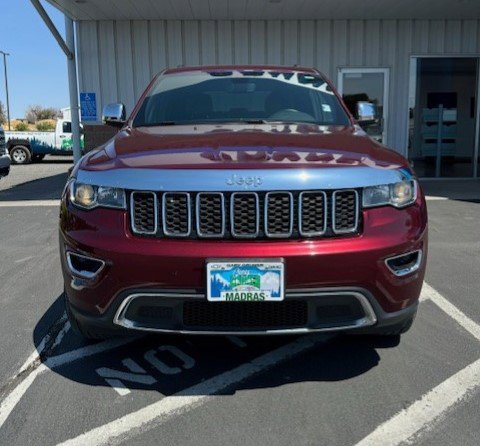 Used 2022 Jeep Grand Cherokee WK Limited with VIN 1C4RJFBG0NC167580 for sale in Madras, OR